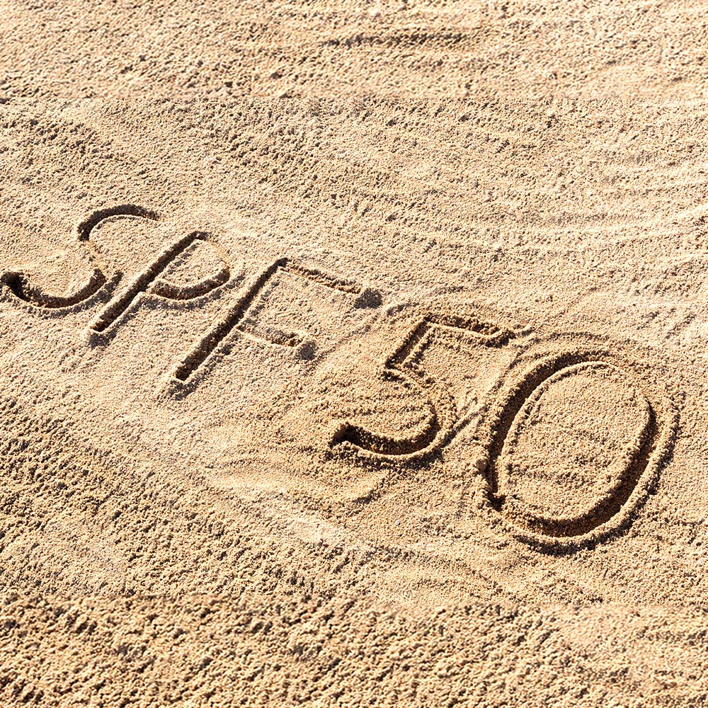 Sunscreen for face and body SPF 50 with anti-aging hyaluronic acid - 200 ml - Nutra Best Europe