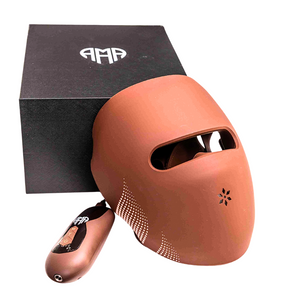 4D LED facial mask with photon therapy - 82 LEDs x 4 types of light - Nutra Best Europe