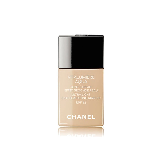 <tc>CHANEL</tc> Vitalumière Aqua Ultra Light bőrtökéletesítő smink Sfp15 B40 30ml